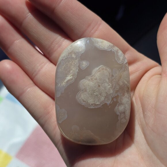 Flower Agate Crystal Palm Stone - Picture 6 of 6
